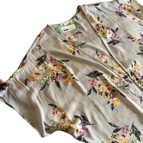 Emory Park Palam Duster Floral Kimono Size Medium NWT Beach Vacation - Picture 2 of 6